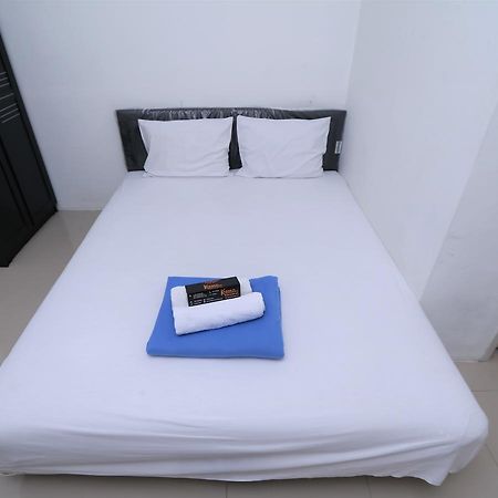 雅加达 Kamar Keluarga Ungaran酒店 外观 照片