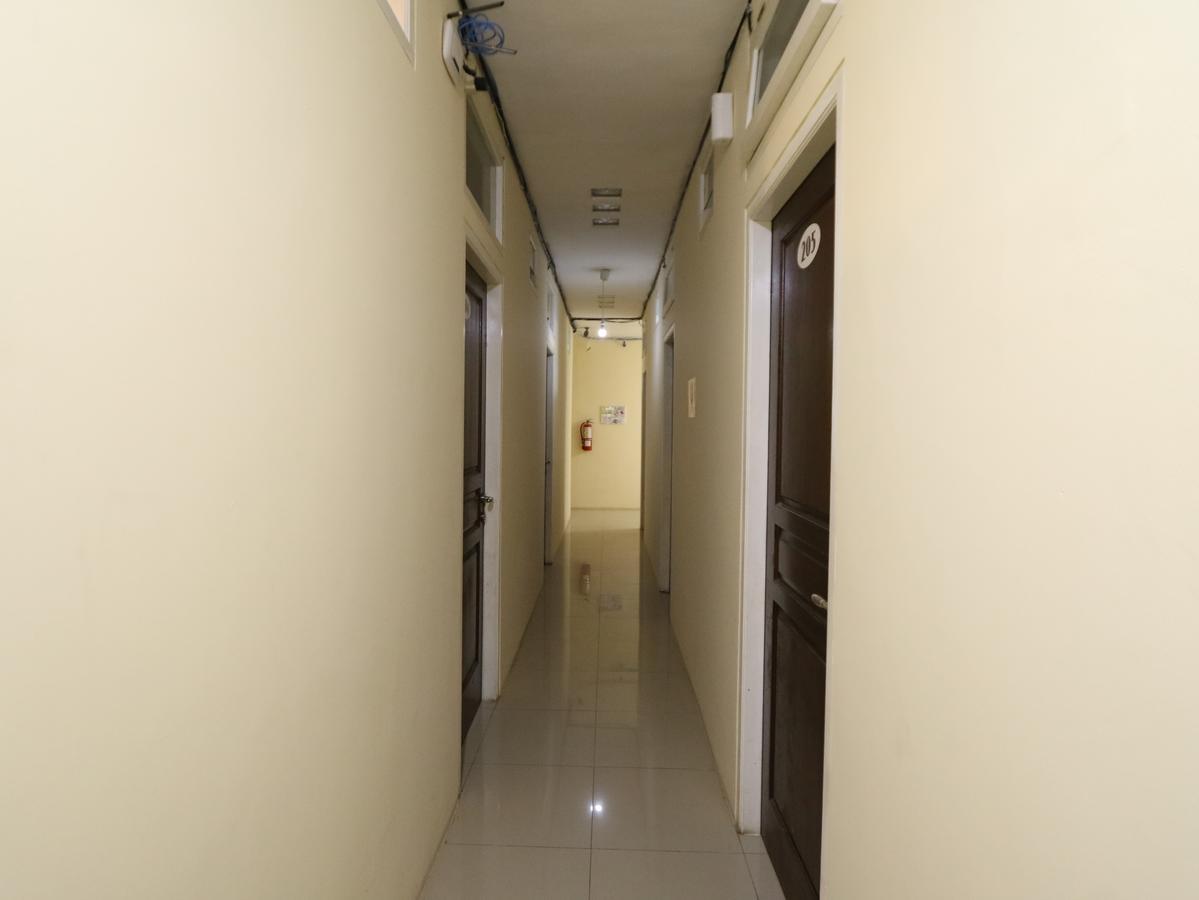雅加达 Kamar Keluarga Ungaran酒店 外观 照片